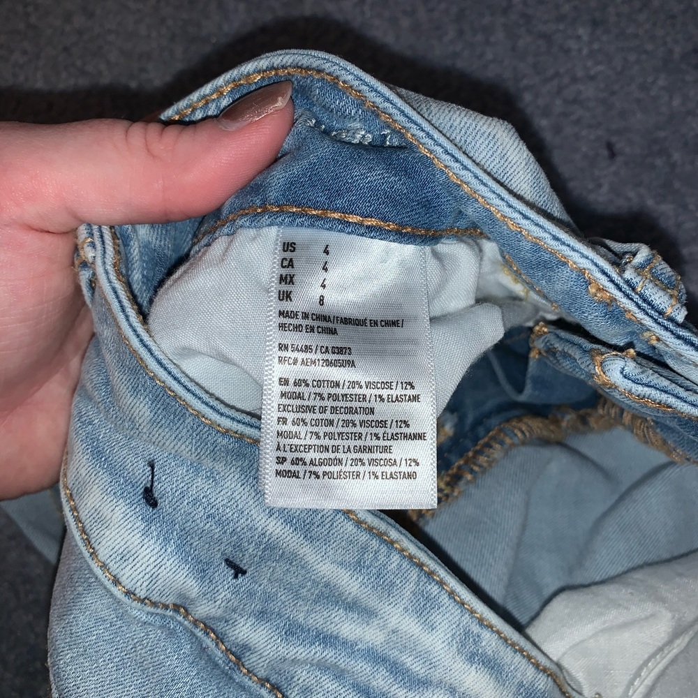 Shorts - Picture 3 of 3